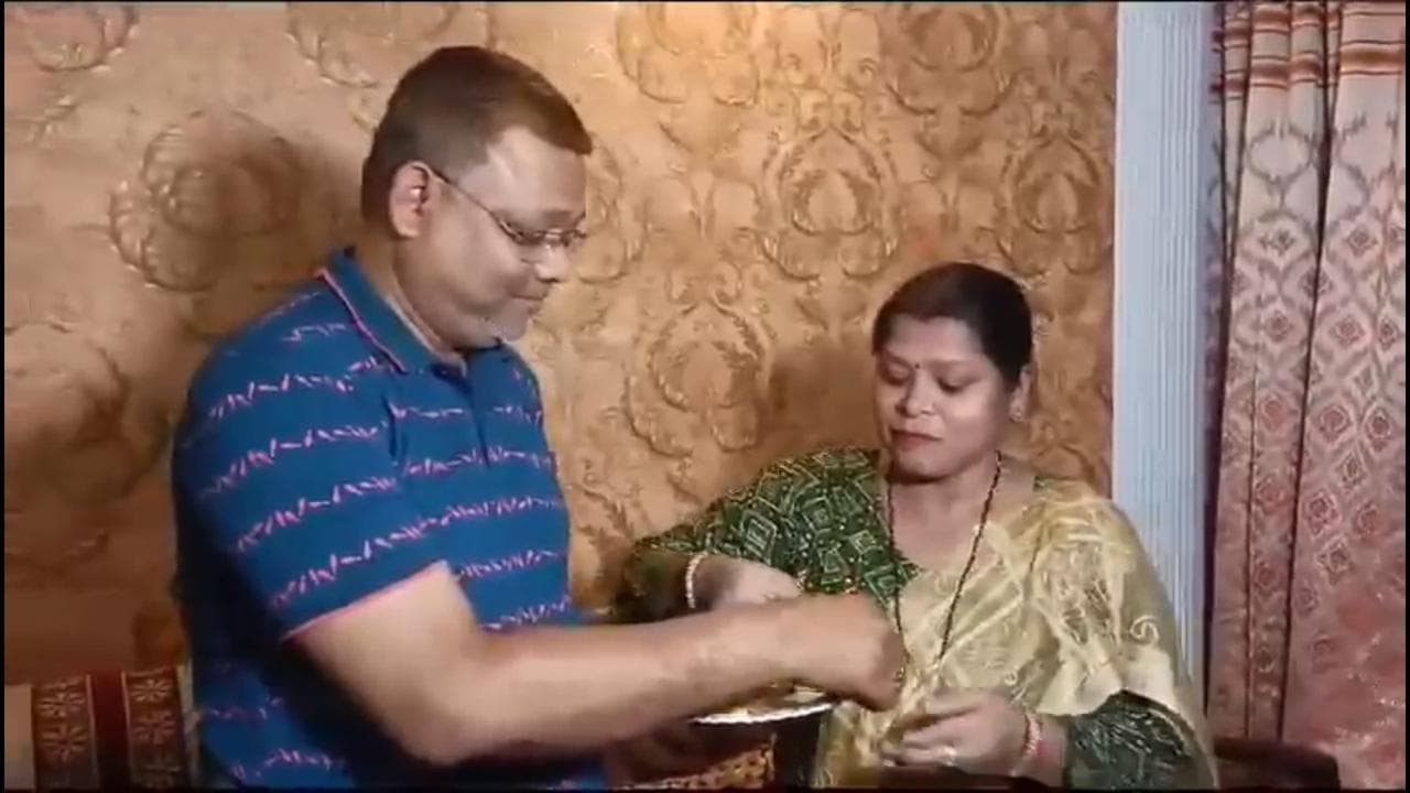 UPSC topper Aditya Srivastava Mother & Father