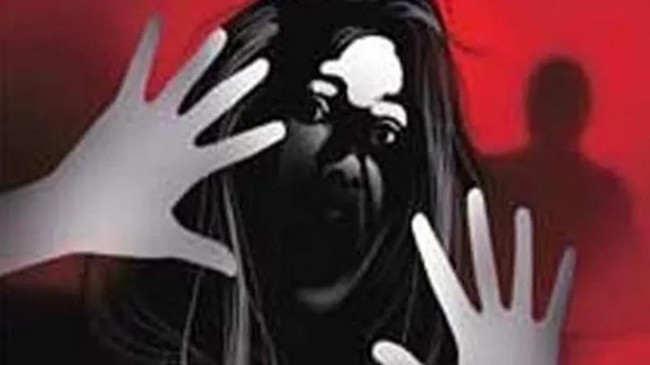 Karnataka: 2022 saw 17,813 crimes against women, a significant rise from previous year.