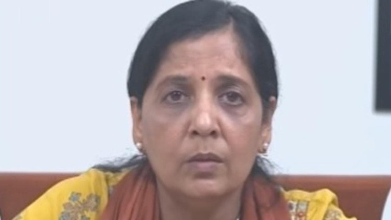 Sunita Arvind Kejriwal 