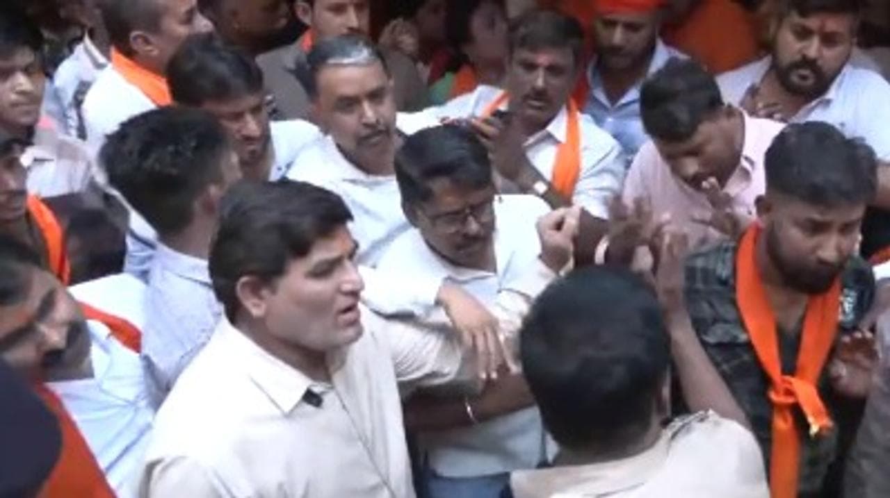 Sec 144 in Bengaluru As Protest Grows Against Assault on Shopkeeper For Playing 'Hanuman Chalisa' 