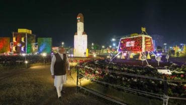 PM Modi visit flower show
